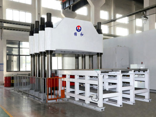Piastra di riscaldamento Macchina di stampa idraulica per gomma per lo stampaggio di gomma 2600x2600mm